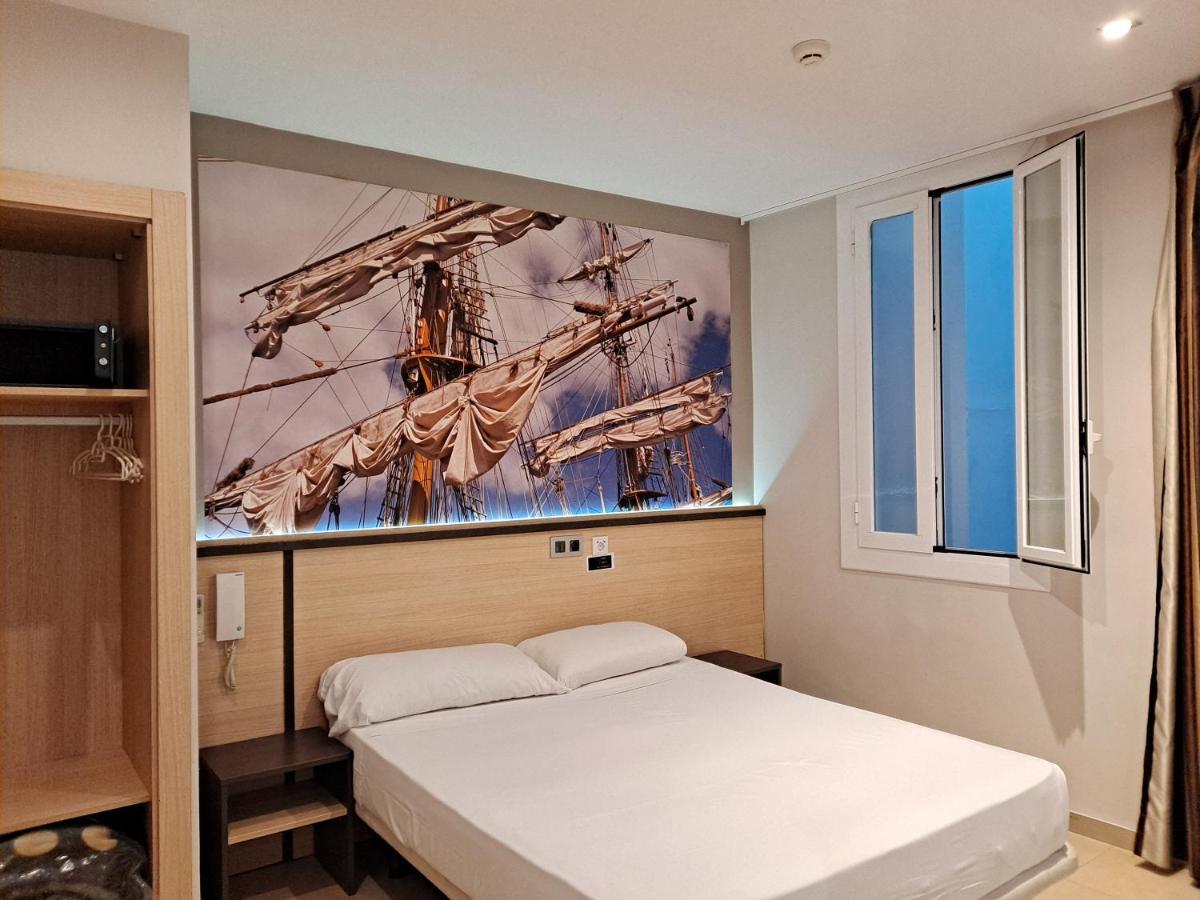 Hostal Las Flores Ramblas 巴塞罗那 外观 照片
