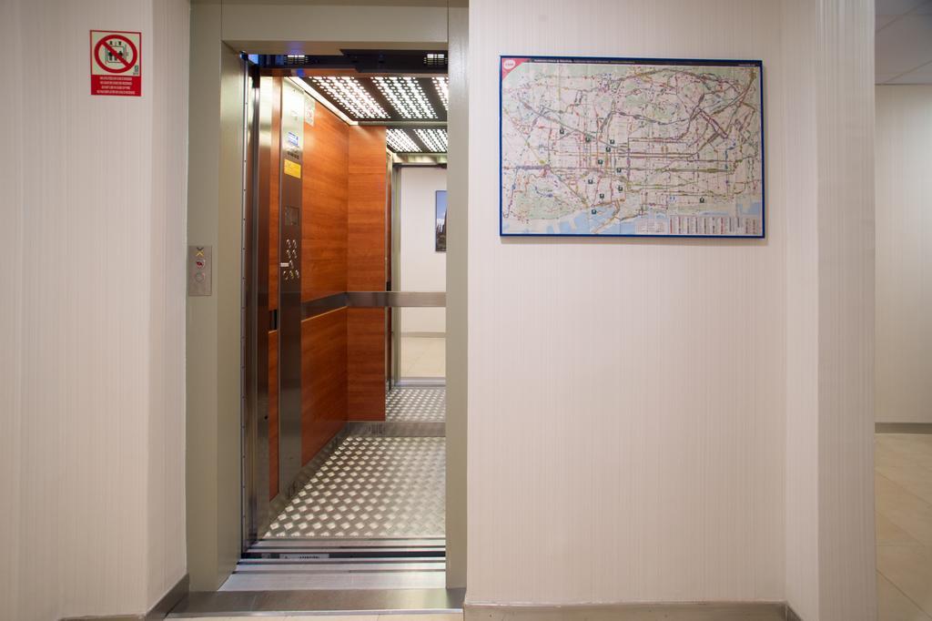 Hostal Las Flores Ramblas 巴塞罗那 外观 照片